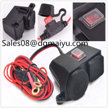 Motocicleta 12V / 24V Impermeable Encendedor de cigarrillos Enchufes Divisor Cargador Adaptador de corriente con interruptor con puerto USB